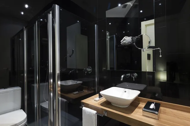 غرفة قياسية بسريرين منفصلين، Hotel Sardinero Madrid 2/3