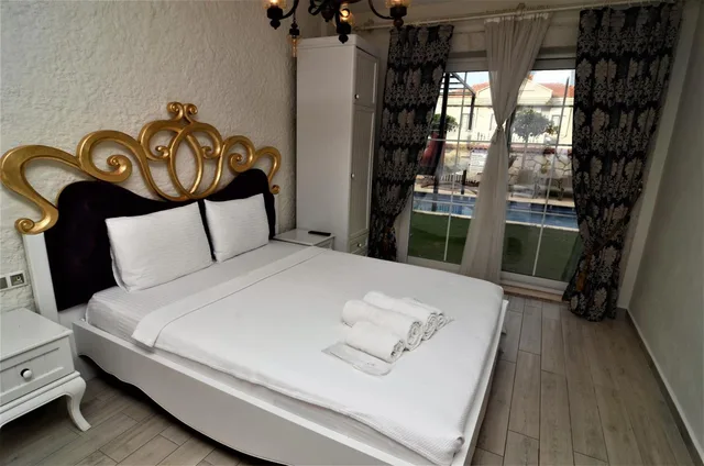 غرفة ثلاثية بإطلالة على المسبح، Alacati Grand Eldoris Otel 4/10