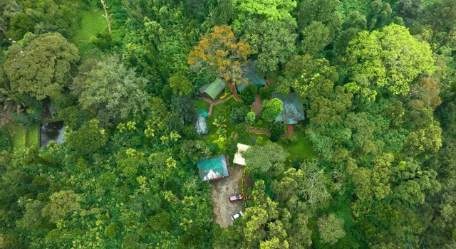 BLUE BELLS VALLEY RESORT، مونار 33/55