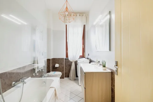 2 Bedrooms, Classic, Apartment, 1 Queen and 1 Single Bed, Sofa, Garden Area، HQ Aparthotel Milano Inn - Smart Suites 4/6