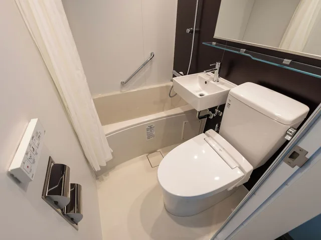 Superior, Triple, Twin Beds, Murphy Bed, Bathtub، Kamenoi Hotel Hikone (Ex Kanponoyado) 3/3