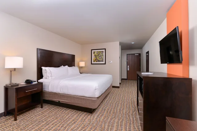 غرفة قياسية بسرير كينج لذوي الإعاقة، Holiday Inn Express & Suites Houston Nw - Tomball Area 5/8