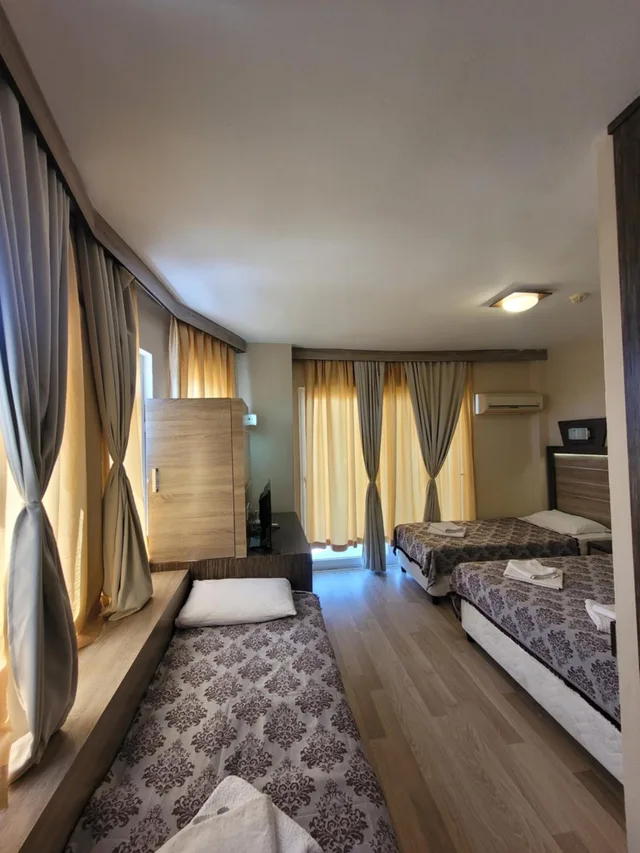 غرفة رباعية بإطلالة على البحر، SELINUS BEACH CLUB HOTEL 6/10