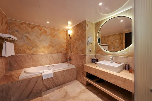 غرفة غراند بسرير كينج، Grand Plaza Hanoi 5/5