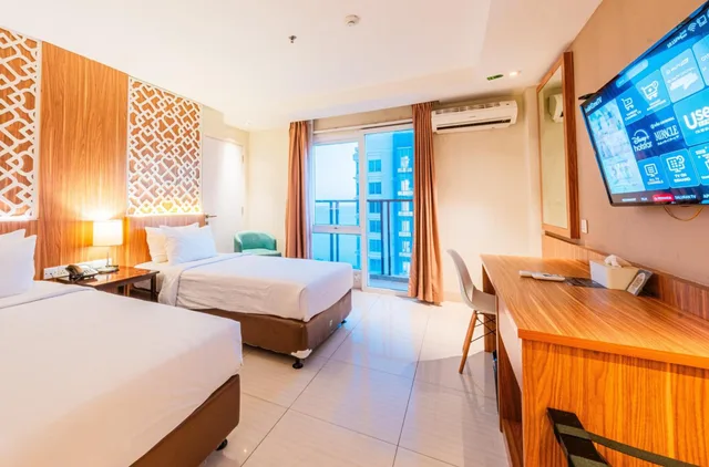 غرفة سوبيريور بسرير مزدوج أو سريرين منفصلين بإطلالة على البحر، Astara Hotel Balikpapan 5/10