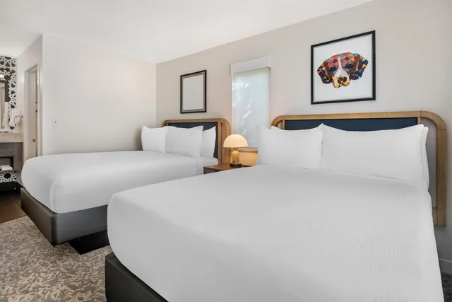 2 Bedrooms, Suite, 1 King and 2 Double Beds, Pool Area، Sonesta ES Suites Orlando Lake Buena Vista 1/6