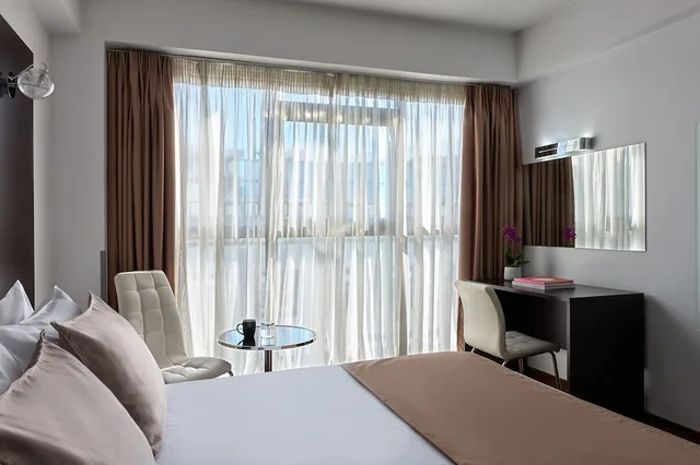غرفة سوبيريور بثلاثة أسرّة مع أريكة، Breeze Boutique Hotel 6/10