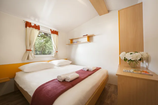 Mobile Home, Premium, Queen and Twin Beds, Sofa, Terrace، Mobile Homes Valkanela 2/4