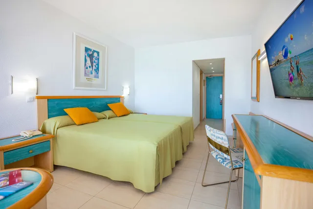 Single, Terrace, Hotel Servigroup Galua 4/10