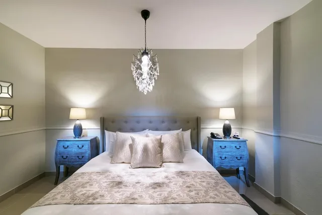 غرفة ملكية، HODELPA CARIBE COLONIAL 5/9