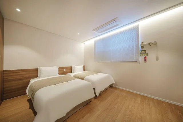 غرفة سوبيريور بسريرين منفصلين في الملحق، GAYA MINI HOTEL 4/5
