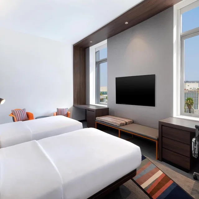 Aloft, Single Bed، Aloft Dubai Airport 2/7