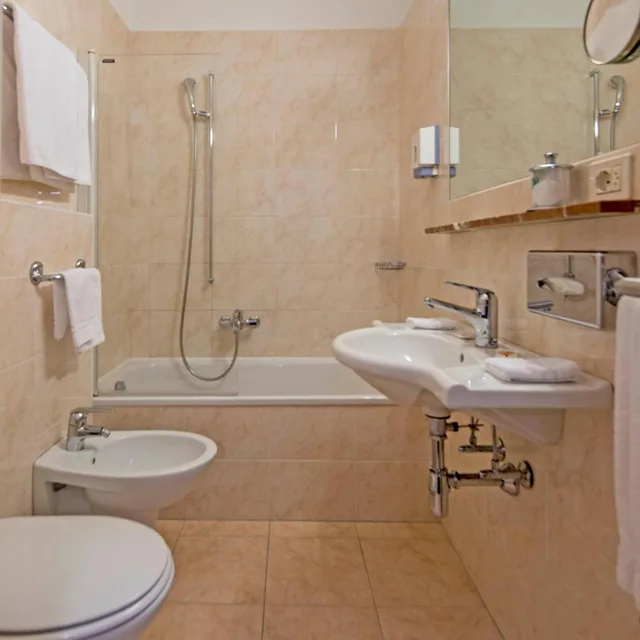 غرفة عائلية بسرير بطابقين، Hotel Campione 7/7