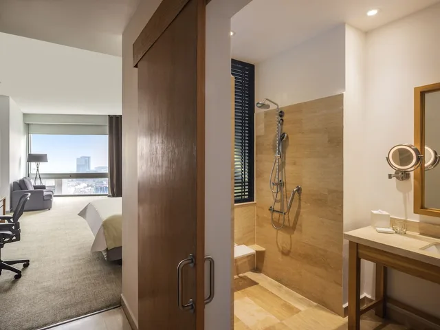جناح استوديو تنفيذي بسرير كينج بشرفة، The Paragon Hotel Mexico City Santa Fe by Accor 7/10