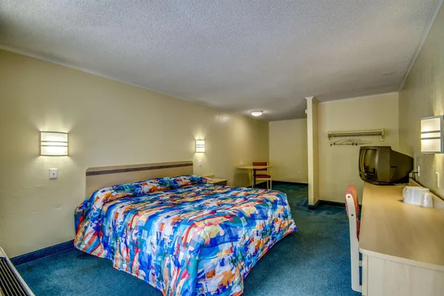 غرفة بسرير كينج لذوي الإعاقة، Motel6 Saint Joseph, MO 7/10