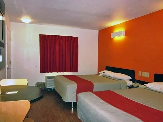 غرفة بسريرين كوين، Howard Johnson By Wyndham Lake George 6/8