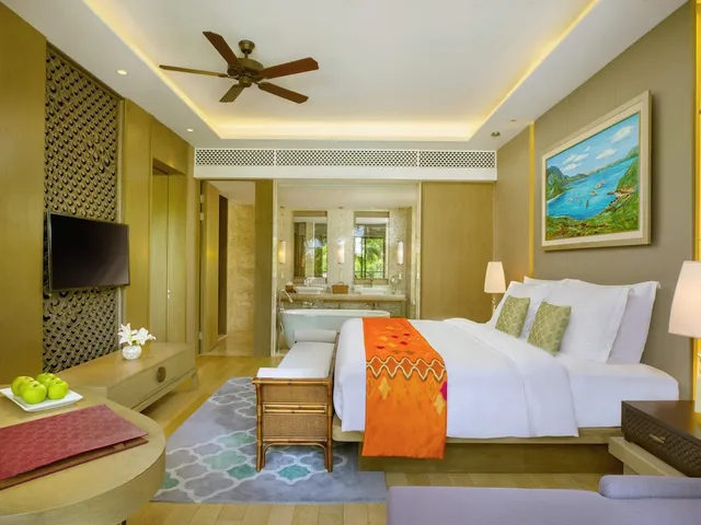 جناح بريميوم بسرير كينج، Movenpick Resort and Spa Jimbaran Bali 2/3