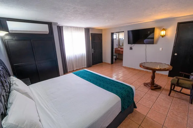 Standard, King Bed, InHouse Select Hacienda Tres Rios 2/10