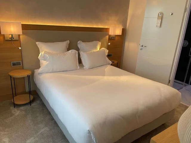 شقة بشرفة، Brit Hotel Paris Orly 1/10