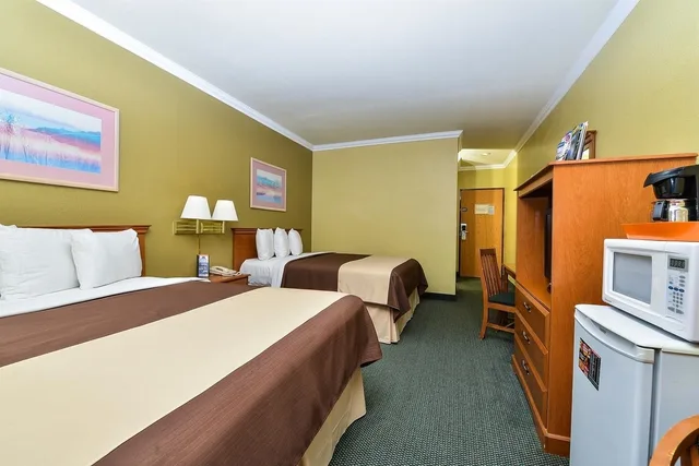غرفة بسريرين كوين للمدخنين، Americas Best Value Inn Prescott Valley 3/9
