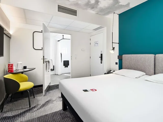 Renovated, Superior, Double Bed, Accessible، Ibis Praha Wenceslas Square Hotel 5/9