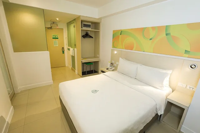 غرفة قياسية بسرير كوين، Go Hotels North Edsa 6/8