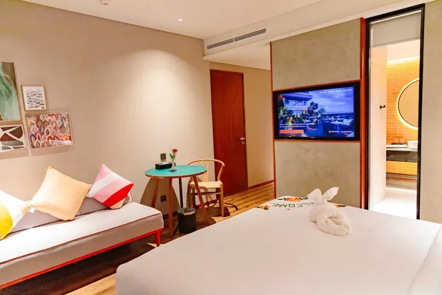 غرفة تنفيذية بسريرين منفصلين بإطلالة على النهر، Central Plaza Hotel My Tho 1/7