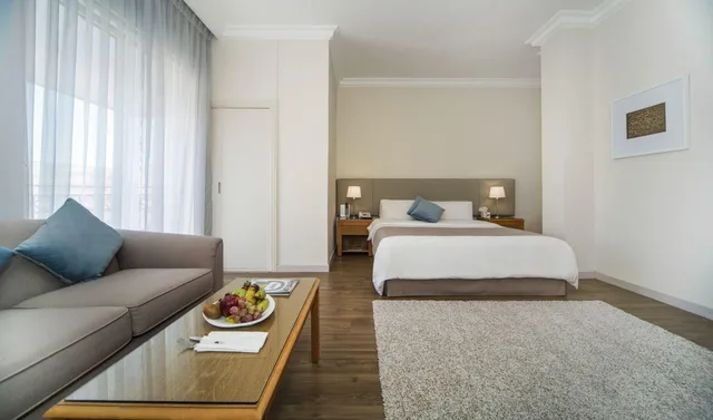 جناح سوبيريور، AlQasr Metropole Hotel 2/2