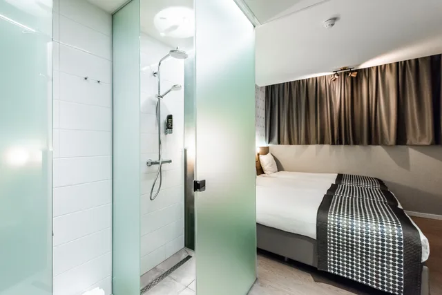 غرفة قياسية ثلاثية، Melrose Hotel 5/5