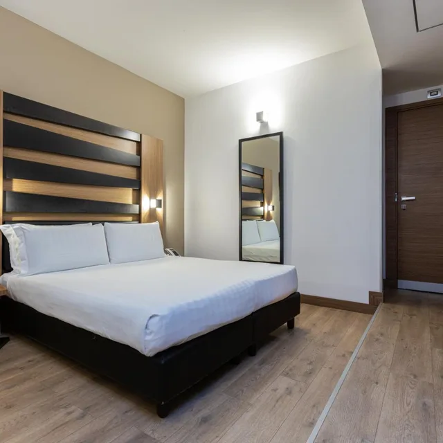 غرفة مفردة، Trevi Hotel 2/8