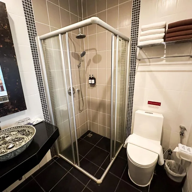Superior, Twin Beds, YouDee Hotel Patong 5/7