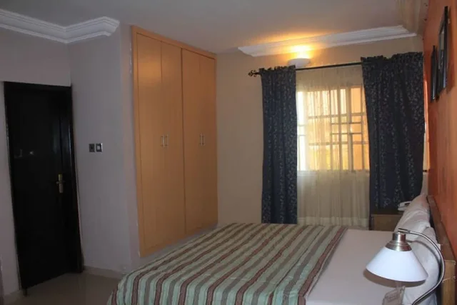 غرفة تنفيذية بسرير كينج، Cristabol place 2/3