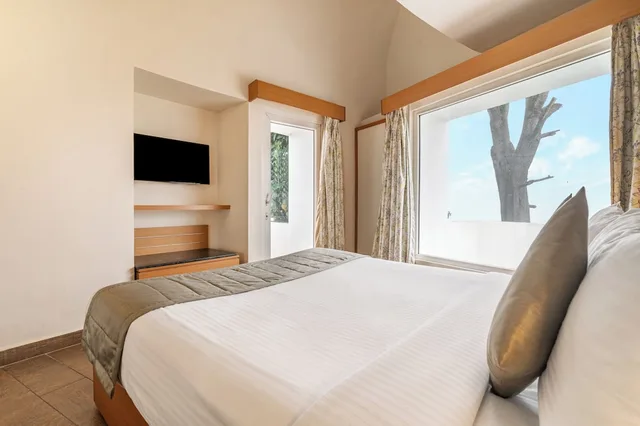 Privilege, Suite, Single Bed, Valley View, Balcony، Sterling Kodai Valley 3/4