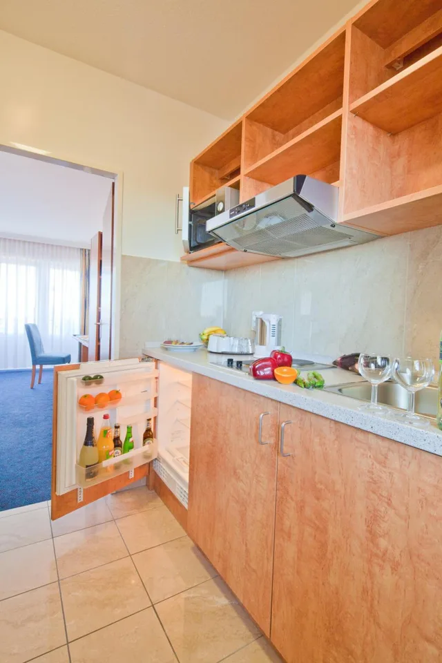 غرفة متصلة بسرير مزدوج، Room in B&B - Studio for 2 People in Hamburg Mitte, Cozy and Modern 8/8