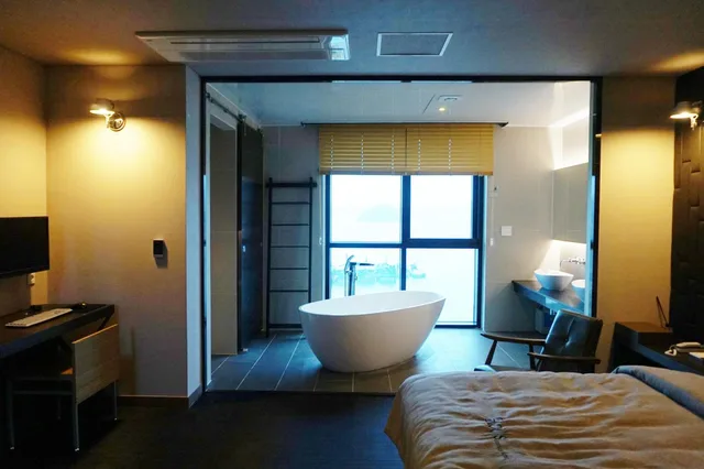 Duplex, Suite, Louis Boutique Hotel 8/8
