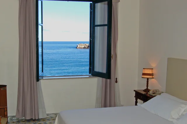 غرفة اقتصادية بسرير مزدوج أو سريرين منفصلين، Lido Mediterranee 4/9
