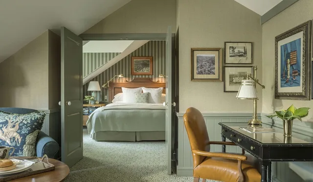 Legacy, Suite, King Bed, Sofa, Main Building, Woodstock Inn and Resort 3/5