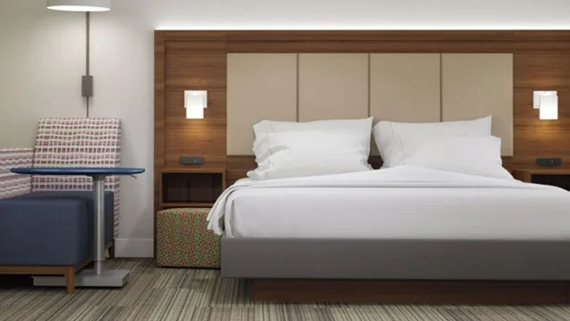 غرفة قياسية بسرير كينج، Holiday Inn Express Hotel Suites ATASCADERO 3/5