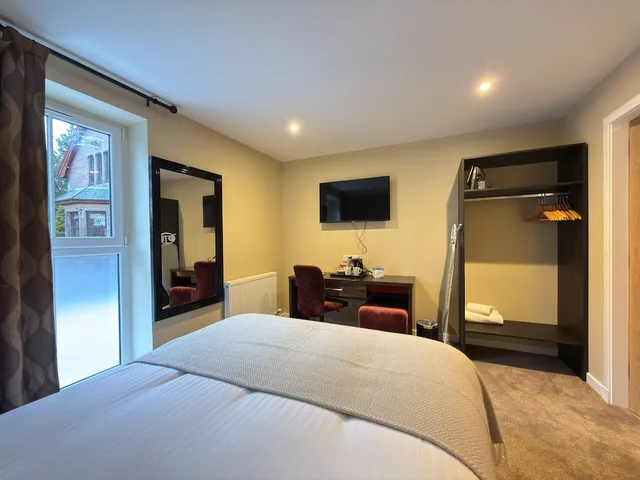 غرفة سوبيريور بسرير كينج، Belvilla Inverness Craigmonie Hotel 3/10