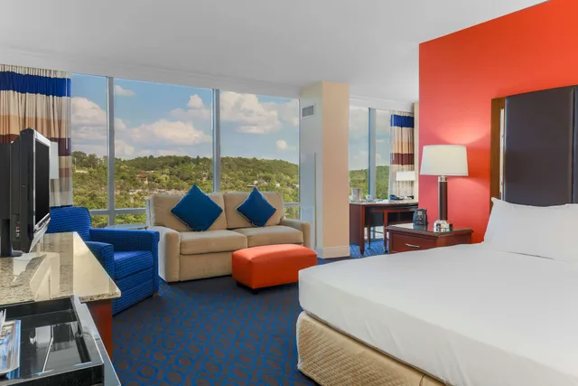 غرفة رئاسية، Hilton Branson Convention Center 1/1