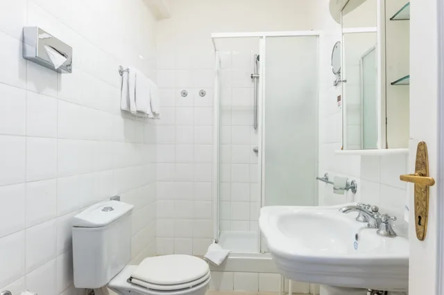 غرفة مزدوجة قياسية، Hotel Bologna 6/8