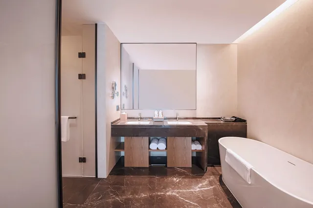 جناح سوبيريور بسرير كينج، Novotel Jinan Airport 3/3