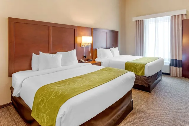 جناح بسريرين كوين مع أريكة، Comfort Suites St George - University Area 3/5