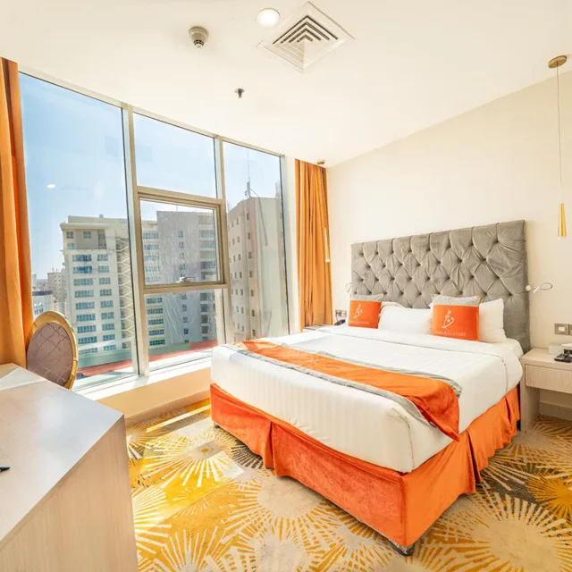 جناح جونيور، Wahaj Boulevard Hotel 2/4