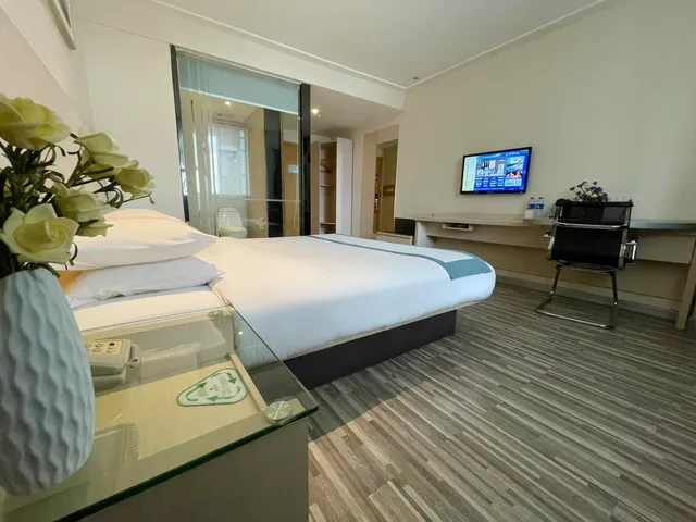 غرفة بزنس بسرير كوين، City Comfort Inn Laibin Liulai 2/2