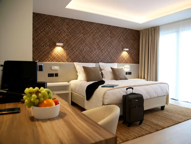 Prestige, Junior Suite, King Bed, Golf Course View, Terrace، Best Western Plus Le Fairway Hotel & Spa Golf d'Arras 6/6