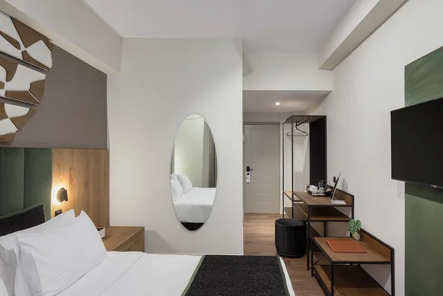 غرفة سوبيريور بسرير كوين، Acropolis Select Hotel 2/7