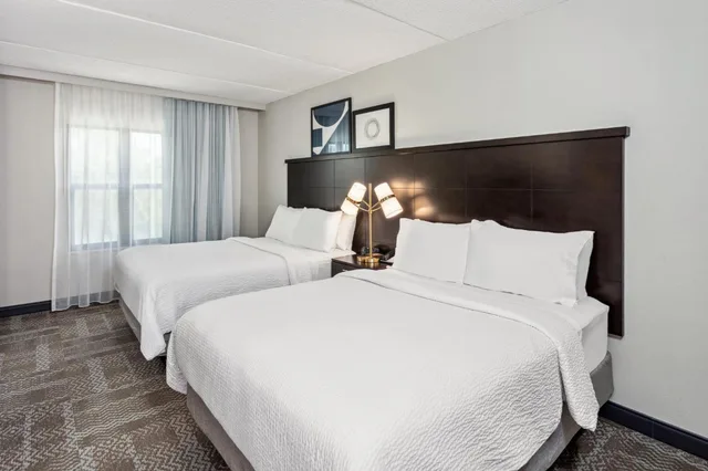 جناح بسرير كوين بغرفة نوم واحدة لذوي الإعاقة، Staybridge Suites Albany Wolf Rd Colonie Center 2/6