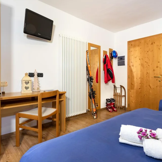غرفة قياسية ثلاثية، Albergo Alla Posta 5/9