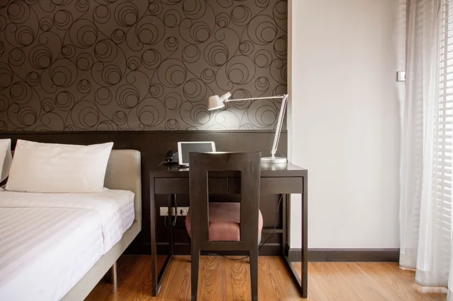 Superior, King Bed, Lily Hotel Bangkok 7/10